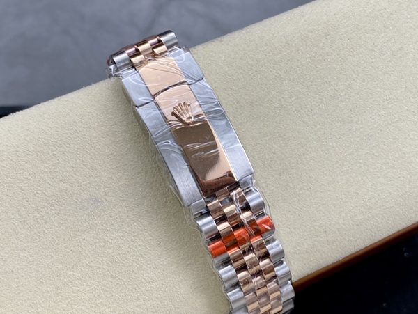 激安ロレックス着用イメージ